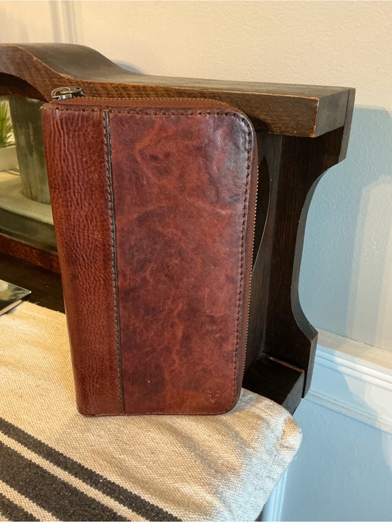 Frye Handbags - Rare Frye Logan Leather Large Travel Passport Wallet Cognac Brown Retail $198